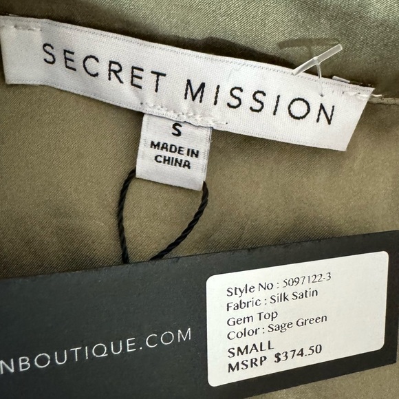 NWT Secret Mission Gem Top Sage Green 100% Silk size Small - Picture 7 of 8